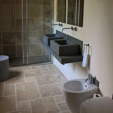 Tofanello Luxurious Homes *